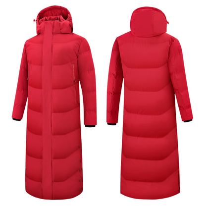 Ta czerwona długa kurtka puchowa dla pań jest idealna na zimną pogodę, ponieważ zapewnia ciepło i ma kaptur.